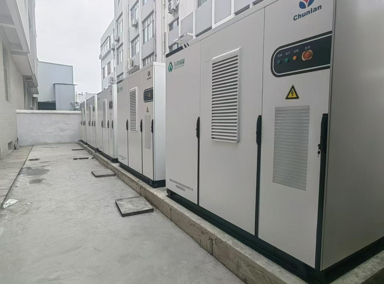 South Africa 500kW 1.2MWh Three-Cabinet Integrated Control Wind-Energy Storage Project